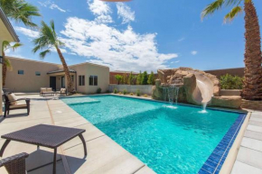 Pool-Outdoor Kitchen-Patio-4 King Suites-Sleeps 30